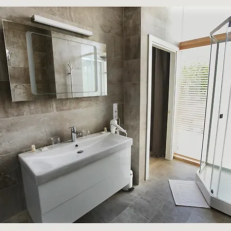 Apartment Linden Centrum *